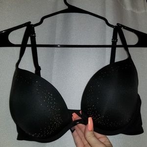 Black VS bra